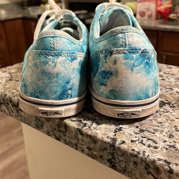 Ocean Vans - Picture 4 of 6